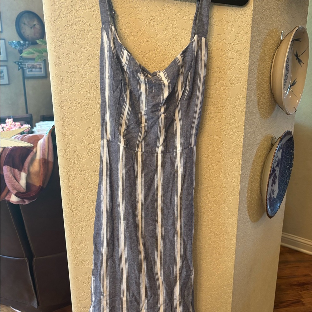 Dip Navy and White Patterned Garment